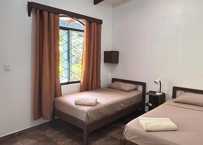 Marielos Hotel 2*